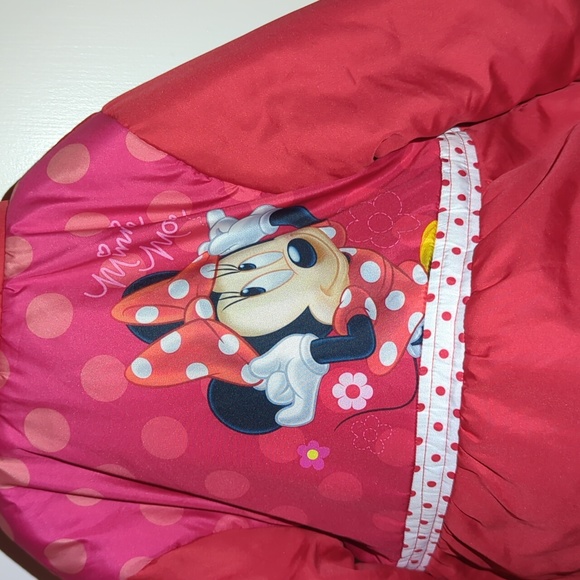 Minnie mouse puffer jacket, Disney, size 5T - Picture 10 of 11